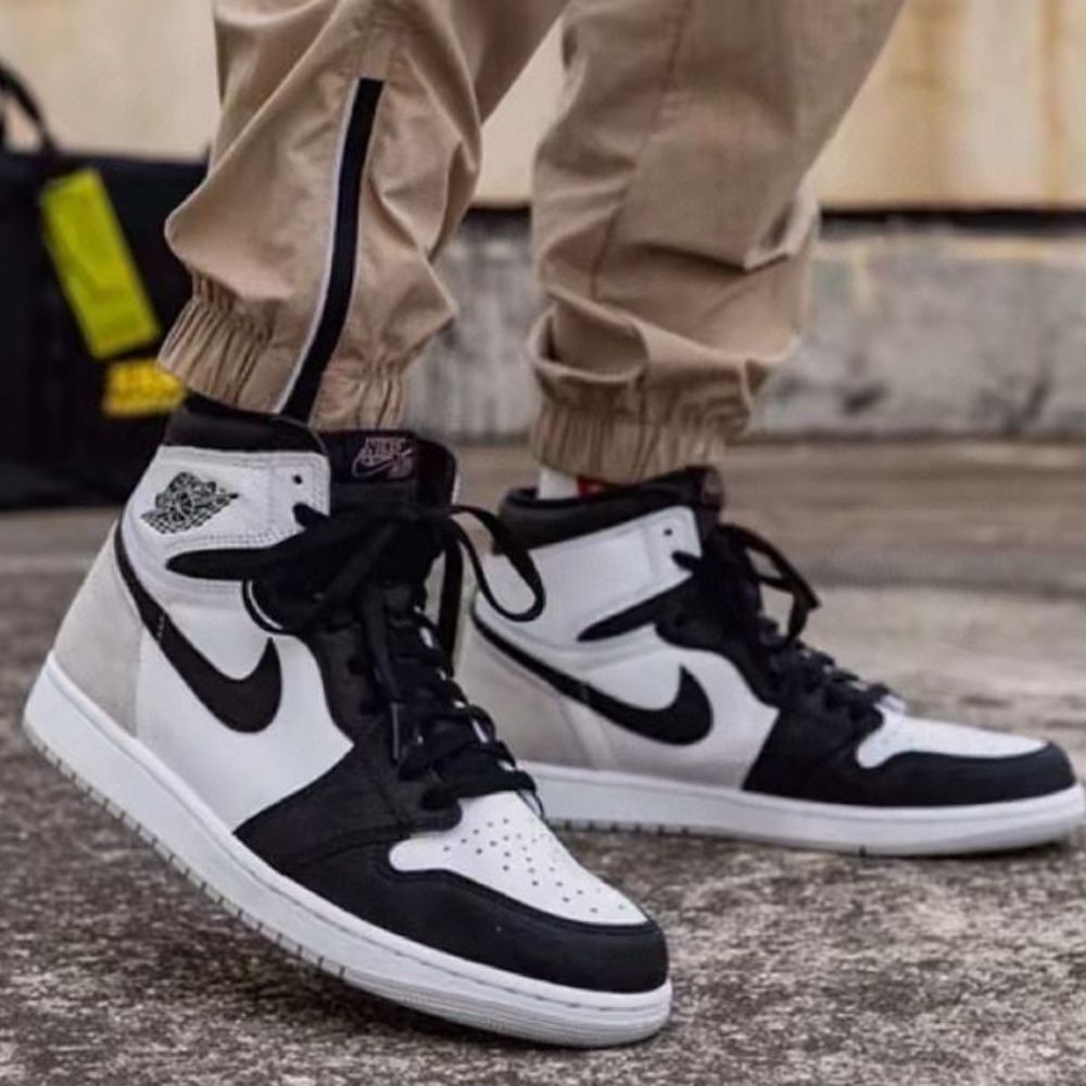 Air Jordan 1 Retro High OG Stage Haze Bleached Coral