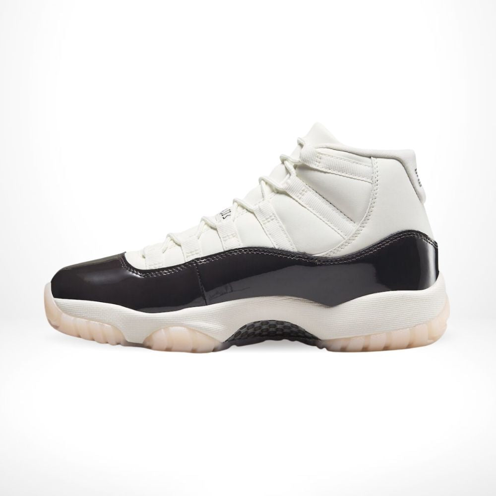 Air Jordan 11 Retro Neapolitan