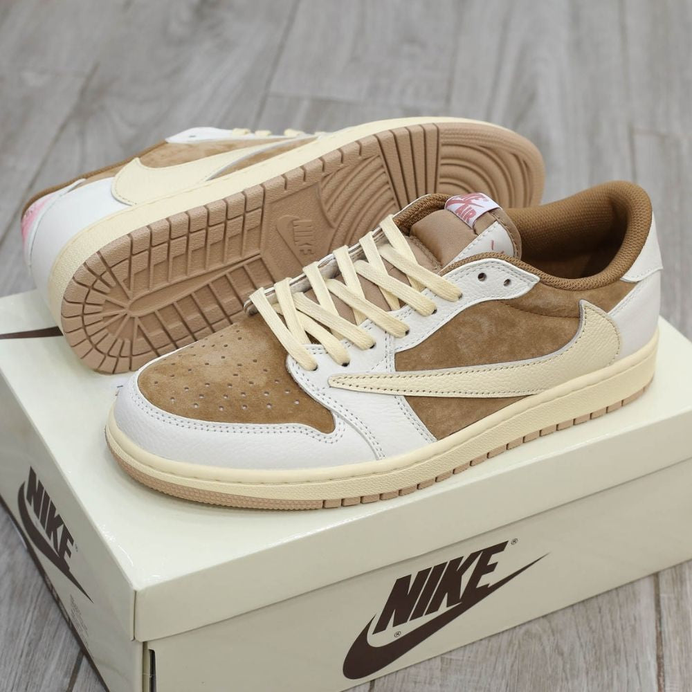 Air Jordan 1 Retro Low OG x Travis Scott Sail Shy Pink